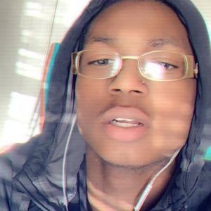Meet your Posher, Malik